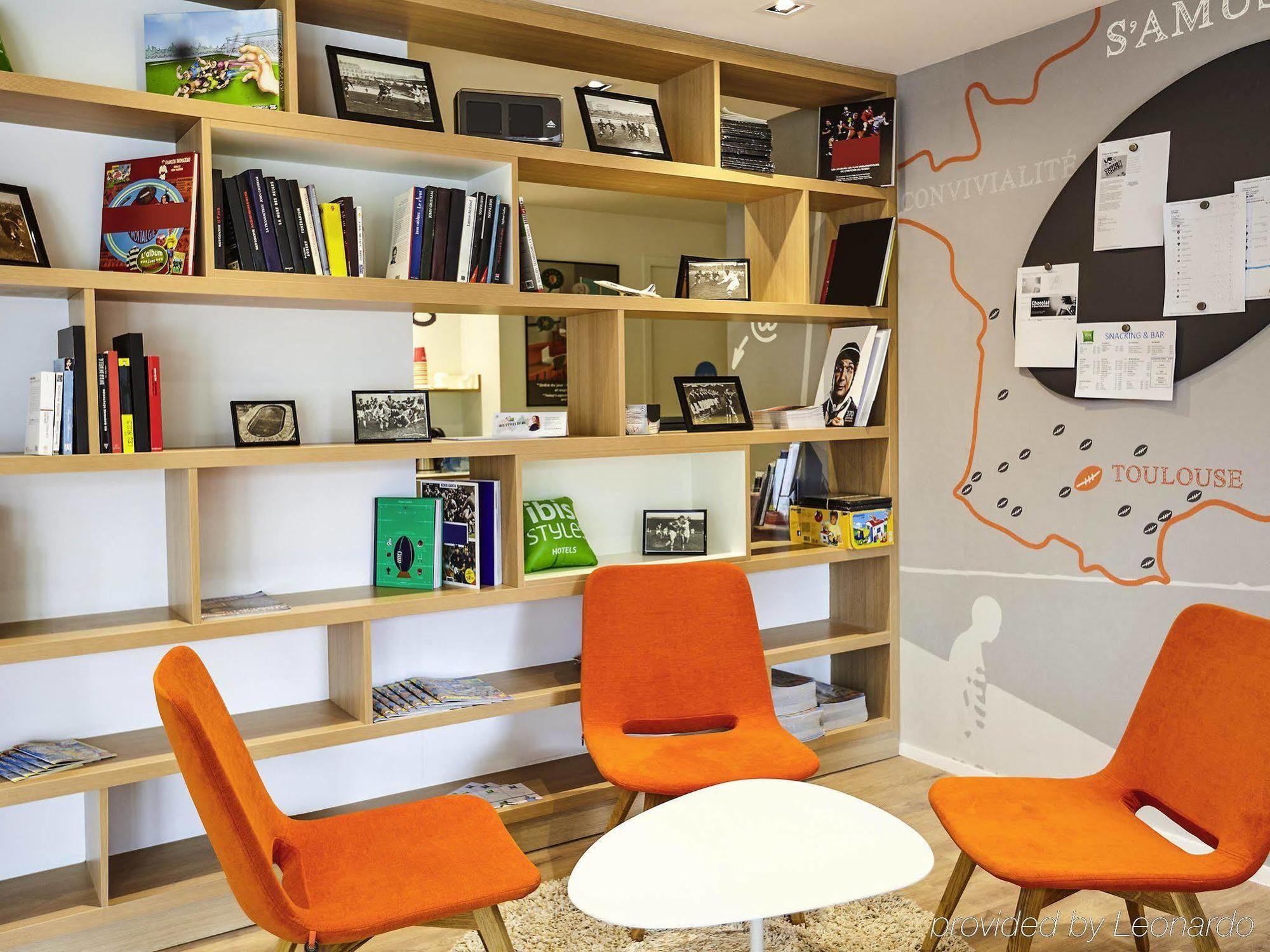 Ibis Styles Toulouse Nord Sesquieres Hotel Exterior photo